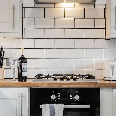 Maunsell House - Lovely Central Home Near Designer Outlets & Town With Parking Ashford  Exteriör bild