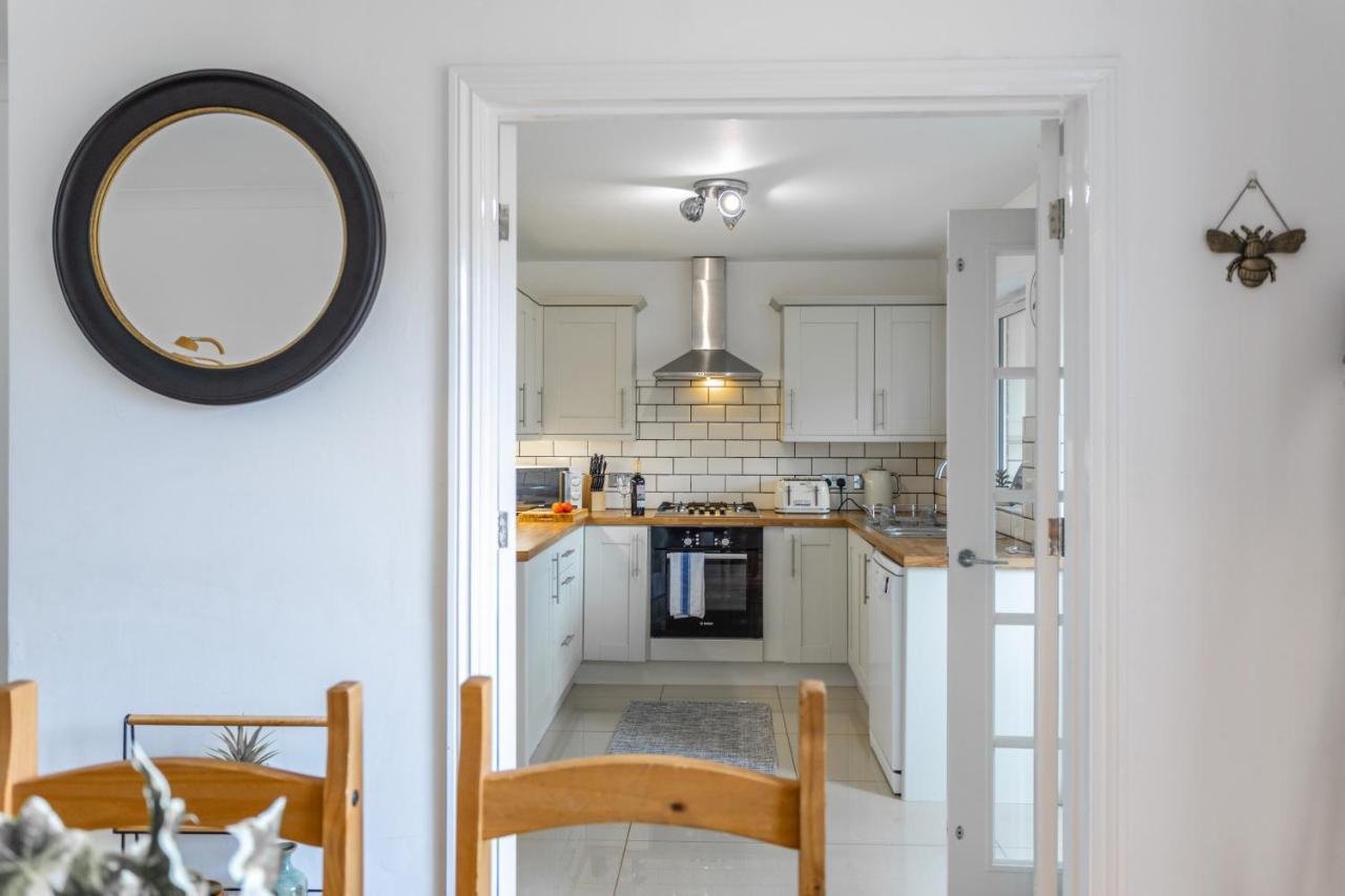 Maunsell House - Lovely Central Home Near Designer Outlets & Town With Parking Ashford  Exteriör bild