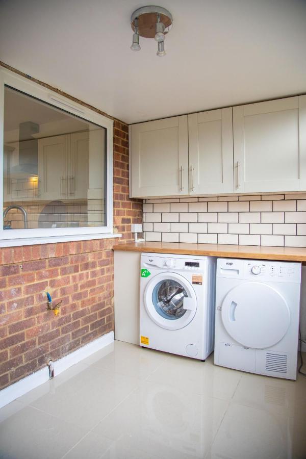 Maunsell House - Lovely Central Home Near Designer Outlets & Town With Parking Ashford  Exteriör bild
