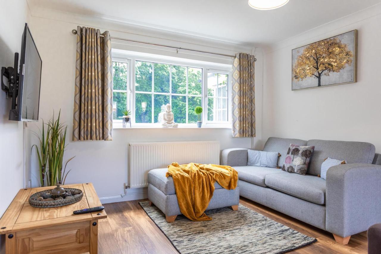 Maunsell House - Lovely Central Home Near Designer Outlets & Town With Parking Ashford  Exteriör bild